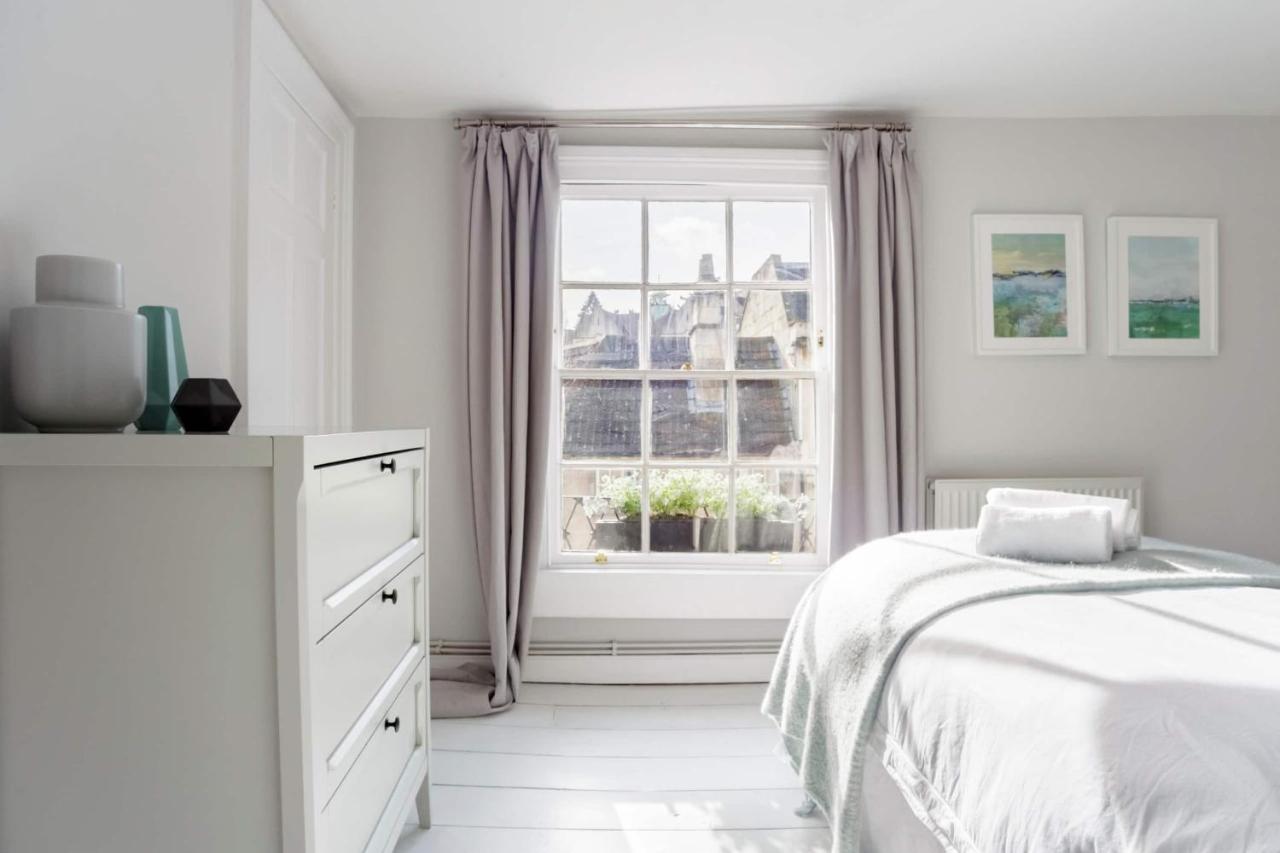 The Apartment, Bath Bagian luar foto
