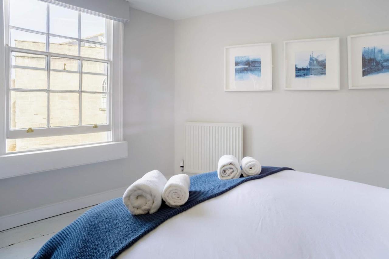 The Apartment, Bath Bagian luar foto