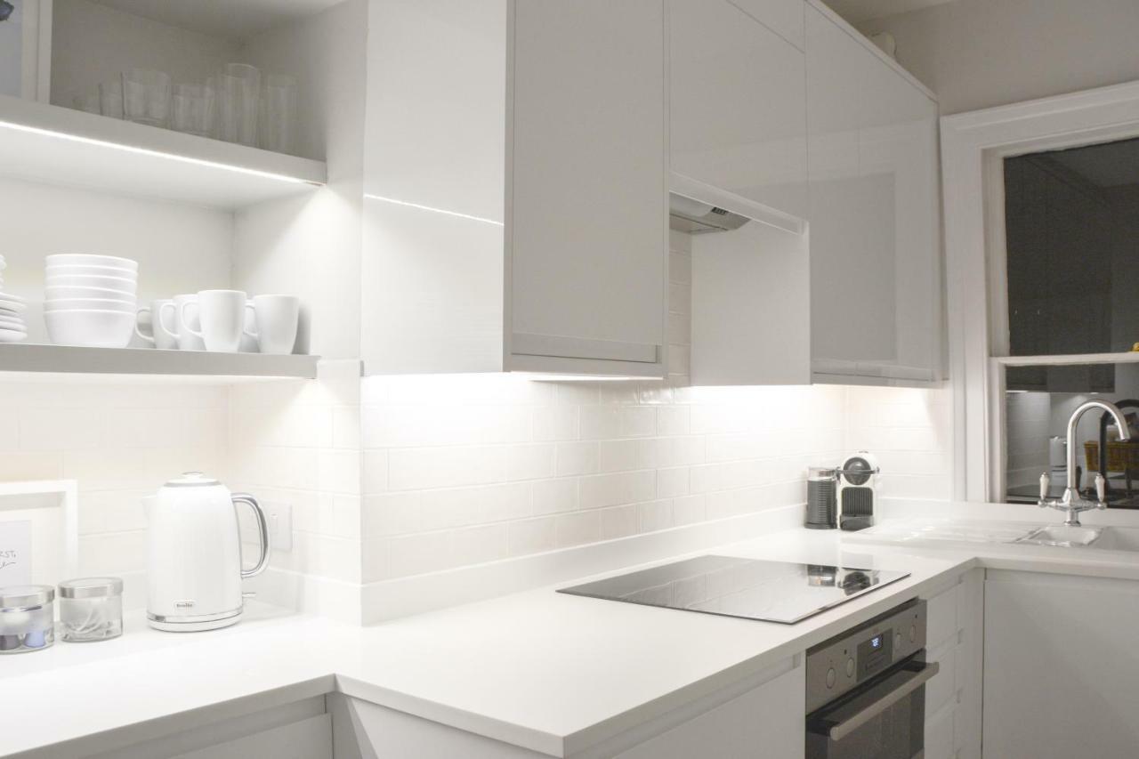 The Apartment, Bath Bagian luar foto